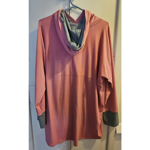 Elephant/ganesh lightweight hoodie - Picture 2 of 2